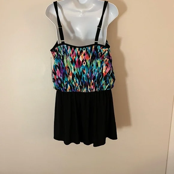 NWT- Longitude Tulum Blouson Swimdress- Size 16 - Picture 10 of 10